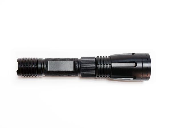 ยามรักษาความปลอดภัยขายร้อนยาก 1x18650 ชาร์จที่มีประโยชน์ super bright IP67 เวลาทำงานนาน XML T6 ไฟฉาย