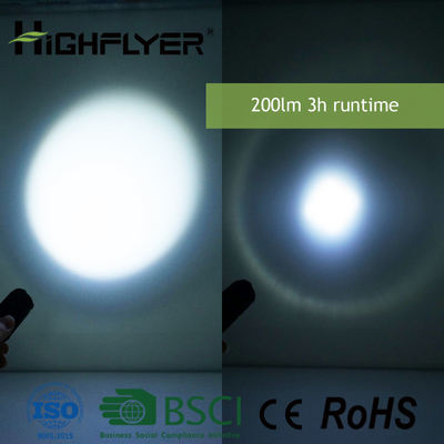 ไฟฉาย LED มุ่งเน้นกระเป๋า, ไฟฉาย LED ความเข้มสูง 3 วัตต์ 200 ลิตร