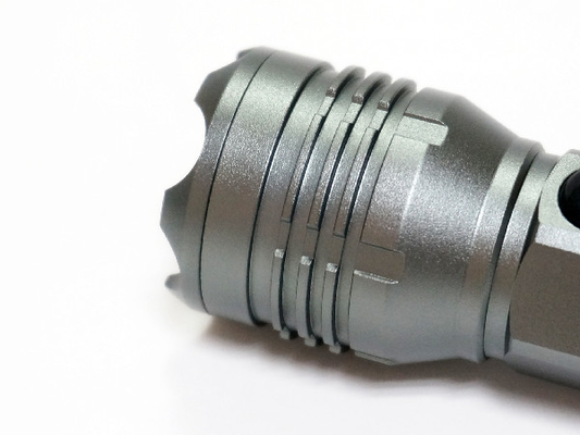 ไฟฉุกเฉินฉุกเฉิน Edc ไฟฉาย Window Breaker IP44 Edc ยุทธวิธีไฟฉาย