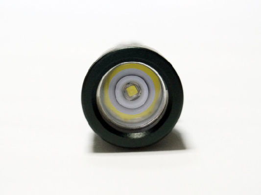 บ้าน IPX7 Waterree Cree Led ยุทธวิธีไฟฉาย Push Button Switch
