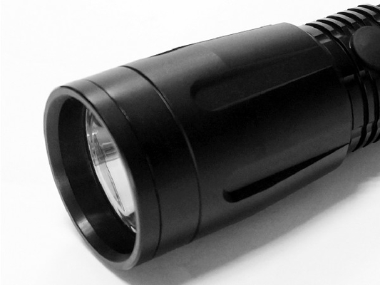 Waterproof Cree Tactical Flashlight , Xmlt6 Tactical Flashlights For Law Enforcement